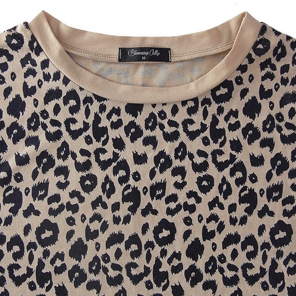 NWOT leopard print tshirt size XL - Picture 6 of 7